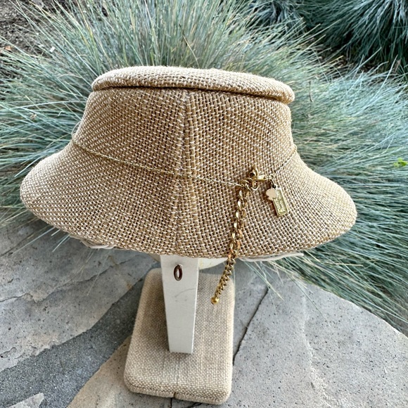 Kate Spade Idiom Reversible Necklace - Clean Slate gold white circle coin - Picture 13 of 16